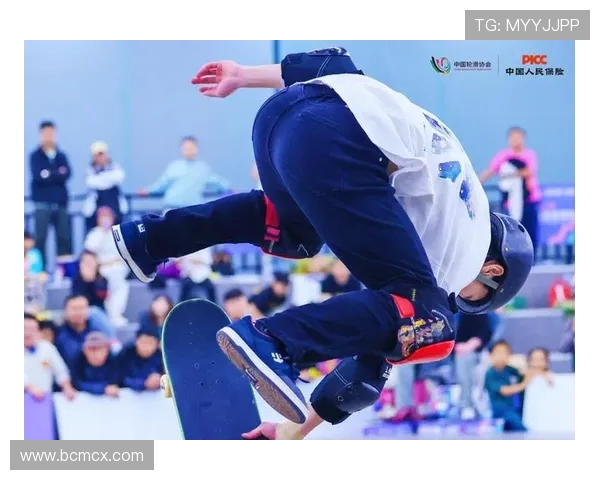 成都滑板队在世界攀岩锦标赛中以59分稳居积分榜首位